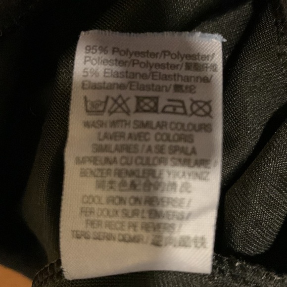 MISSGUIDED Black velvet, long sleeve, turtle-neck bodysuit. Size 2 - Picture 8 of 9